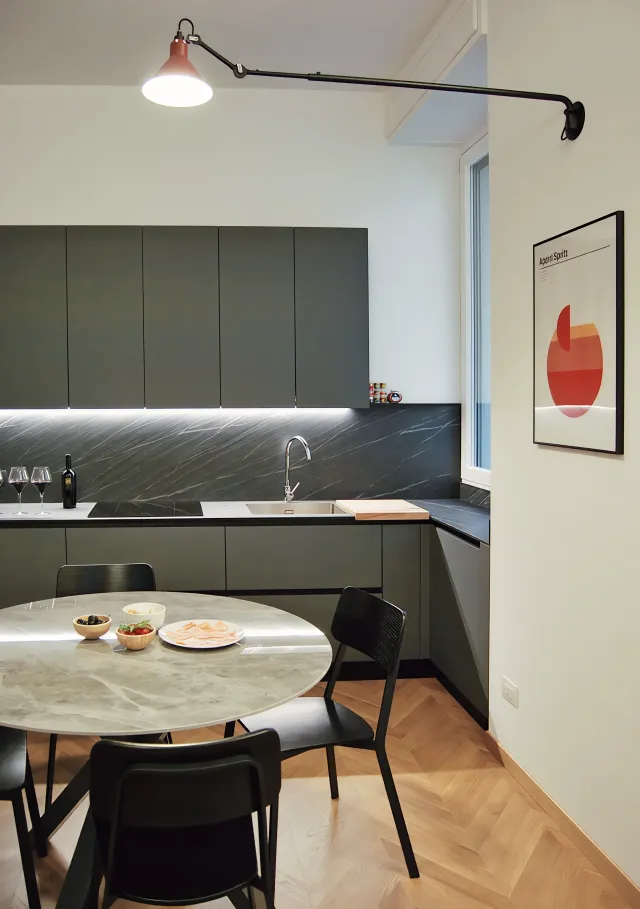 Casa Milanese ST-4