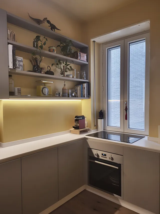 Casa Milanese V-19